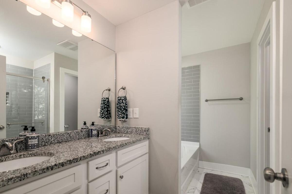 Bleu Haven Nxt 2 Pnc Music Paviln And Clt Speedway Holiday home Charlotte